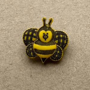 17mm Bumblebee Shank Button