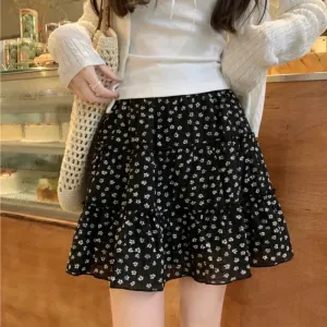 Black Floral Pleated Patchwork Skirt