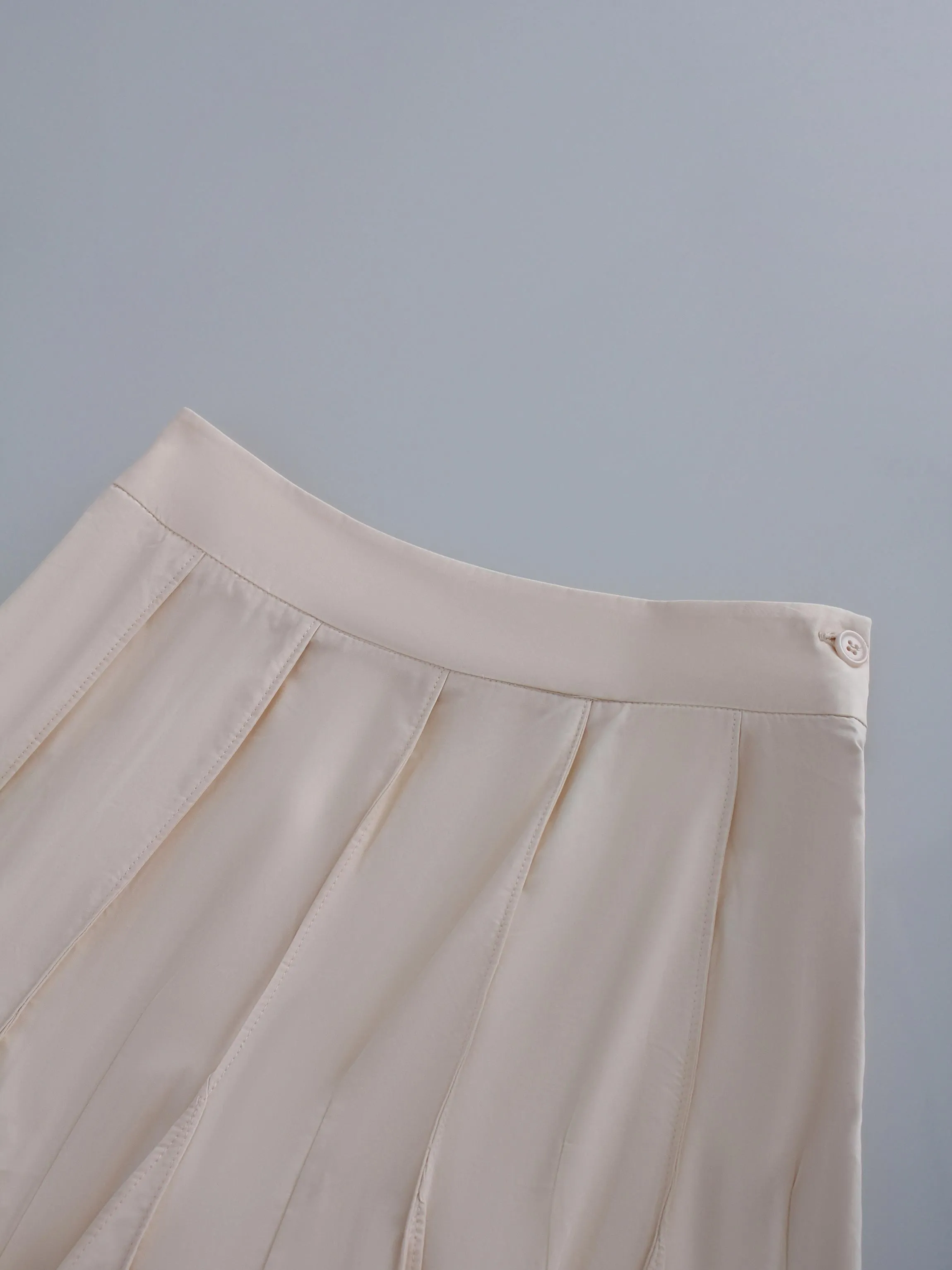 Cotton Pleated Skirt-Cream