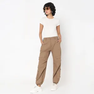 Relaxed Fit Mid Rise Pants