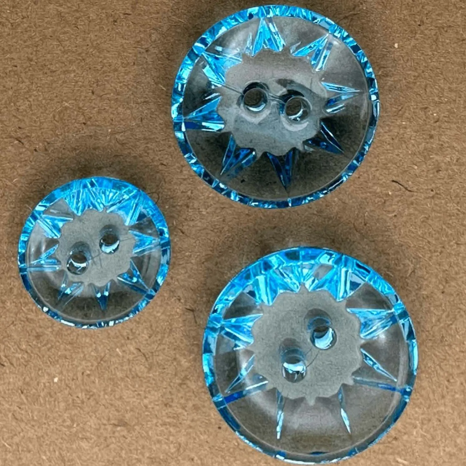 Round Clear Star Pattern 2 Hole Button